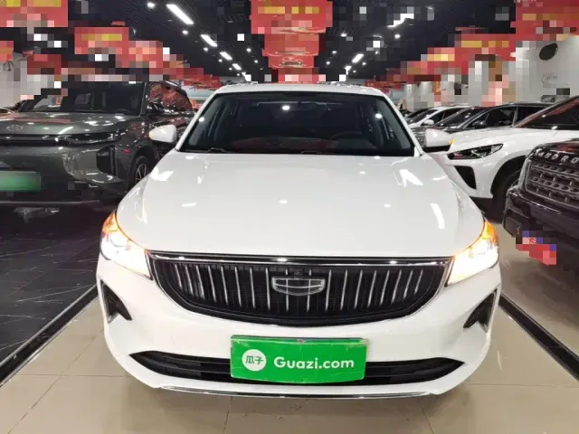 Geely Emgrand — Фото автомобиля 2