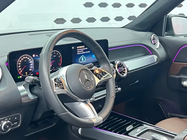 Mercedes-Benz GLB-Class — Фото автомобиля 7