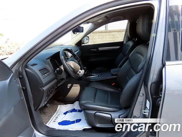 Renault-KoreaSamsung QM6 Новый QM6 Quest 2.0 LPe LE 2WD — Фото автомобиля 6