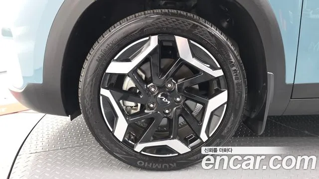 Kia Seltos Бензин 1.6 турбо 2WD — Фото автомобиля 5