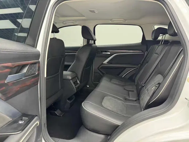 Haval H6 — Фото автомобиля 8