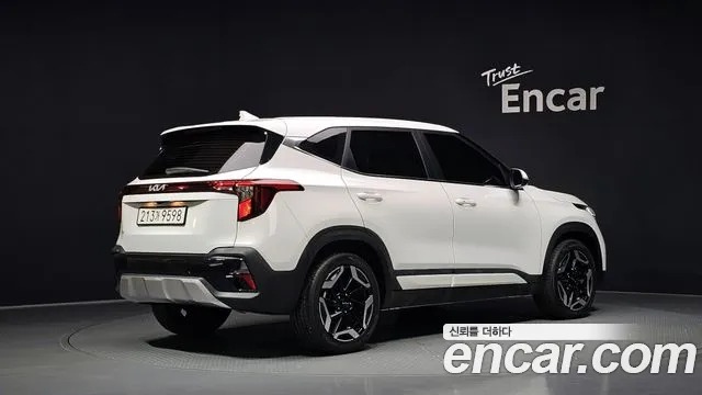 Kia Seltos Новый Seltos Бензин 2.0 2WD — Фото автомобиля 2
