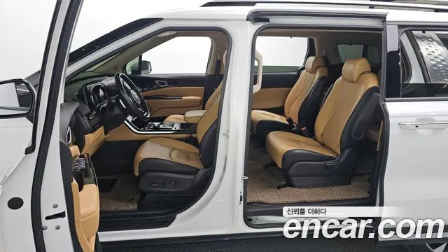 Kia Canival Carnival 4 поколение Дизель 9 мест Noblesse — Фото автомобиля 10
