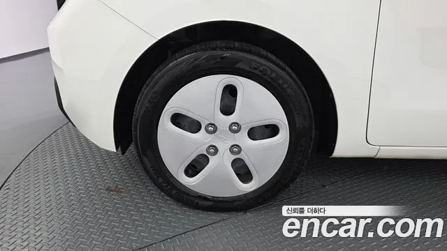 Kia RAY Новый Kia Ray Фургон — Фото автомобиля 5