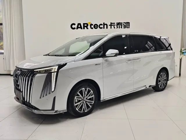 Фотография автомобиля — GAC Trumpchi M8