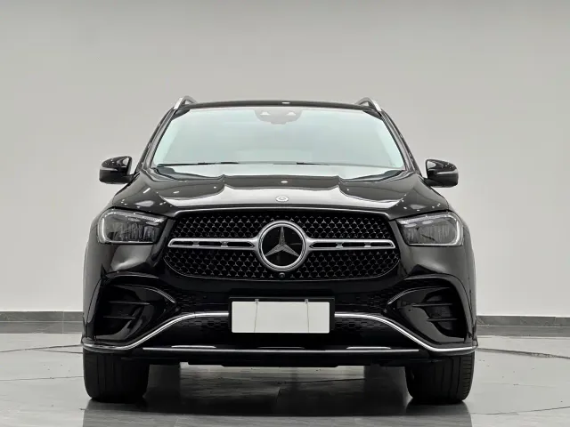 Mercedes-Benz GLE-Class — Фото автомобиля 2