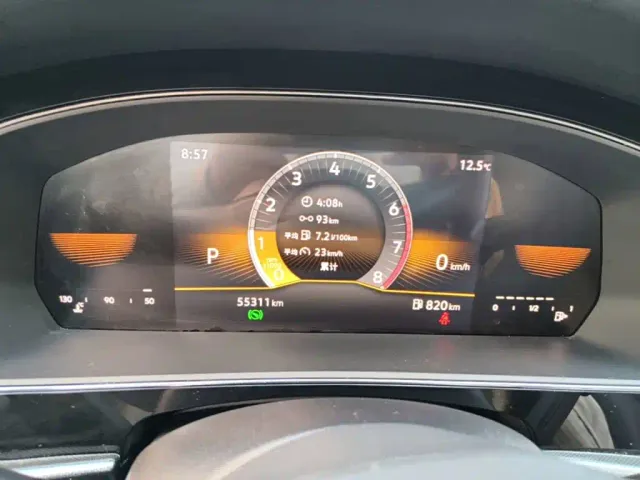 Volkswagen Passat — Фото автомобиля 11