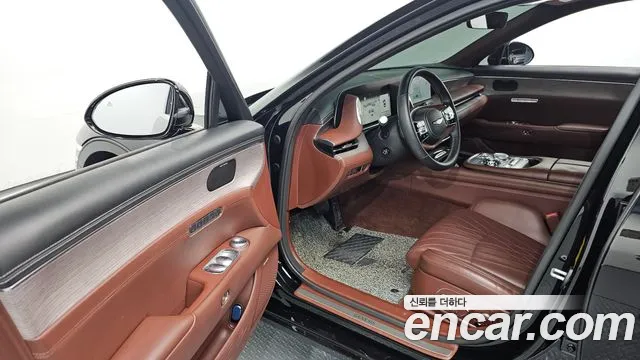 Genesis G90 Бензин 3.5 турбо AWD — Фото автомобиля 10