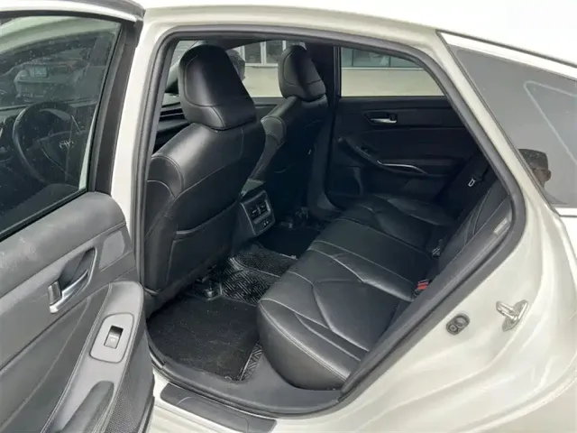 Toyota Avalon 2019 2.0L Luxury Edition (China VI) — Фото автомобиля 6
