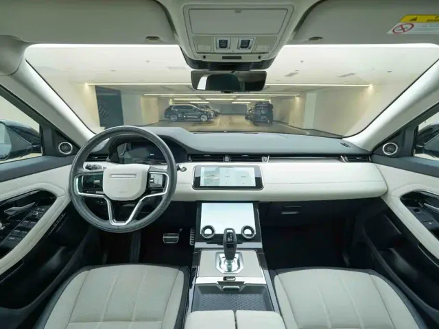 Land Rover Range Rover Evoque — Фото автомобиля 18