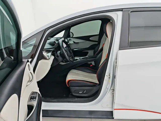 BYD Dolphin — Фото автомобиля 8