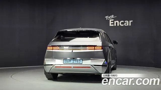 Hyundai Ioniq 5 — Фото автомобиля 4