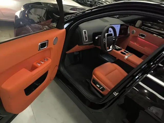 Li Auto L7 — Фото автомобиля 15