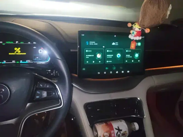 BYD Song PLUS — Фото автомобиля 12