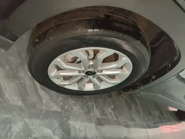 Toyota Frontlander 2023 2.0L CVT Leading Edition — Фото автомобиля 22