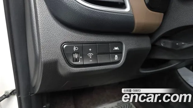 Kia Seltos Seltos Бензин 1.6 турбо 2WD — Фото автомобиля 18