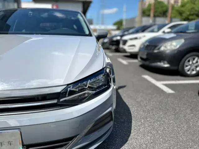 Volkswagen Polo — Фото автомобиля 6