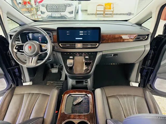 Hongqi Hongqi HQ9 2024 Model 2.0T Luxury Edition — Фото автомобиля 9