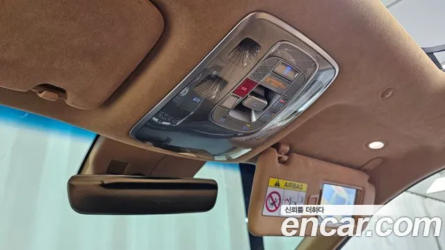 Genesis GV80 — Фото автомобиля 27