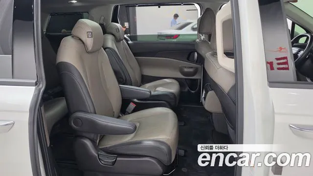 Kia Carnival 4th Gen — Фото автомобиля 17