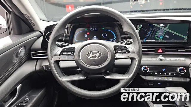 Hyundai Avante — Фото автомобиля 12
