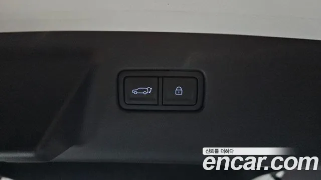 Hyundai Santafe — Фото автомобиля 29