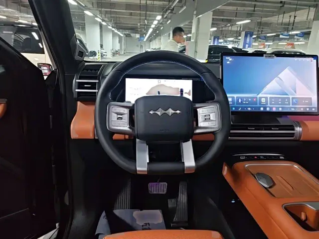 BYD FangChengBao Titanium 7 — Фото автомобиля 10