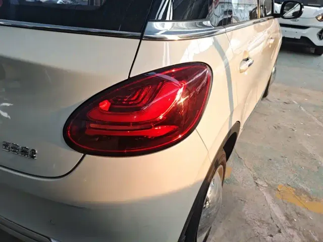 Wuling Bingo — Фото автомобиля 7
