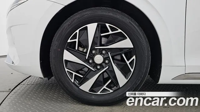 Hyundai Grandeur — Фото автомобиля 5