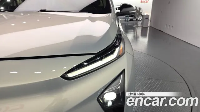 Chevrolet Bolt EUV — Фото автомобиля 7