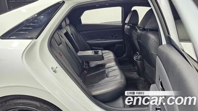 Hyundai AVANTE Новый Avante (CN7) — Фото автомобиля 12