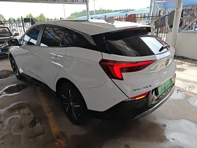 Buick Velite 6 — Фото автомобиля 4