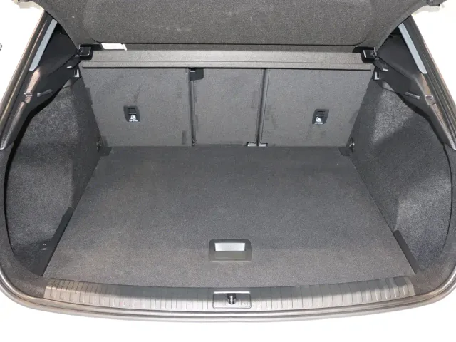Audi Audi Q3 2024 35 TFSI Progressive Sport — Фото автомобиля 6