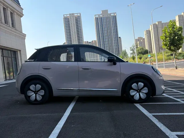 Wuling Binguo Pro — Фото автомобиля 3