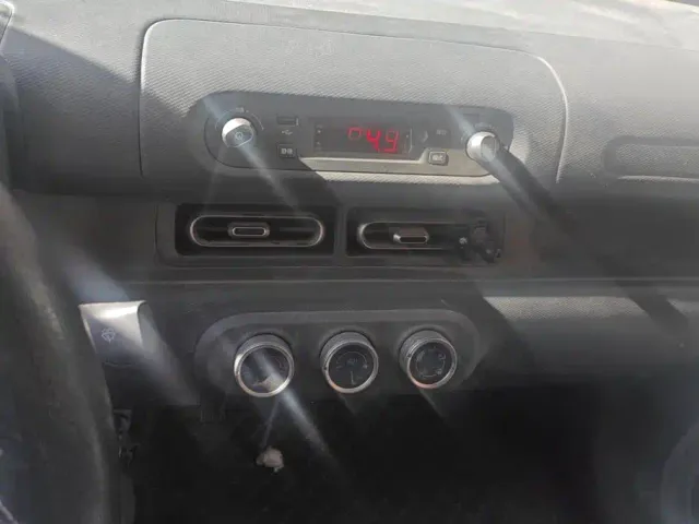 Wuling Zhiguang NEV — Фото автомобиля 13