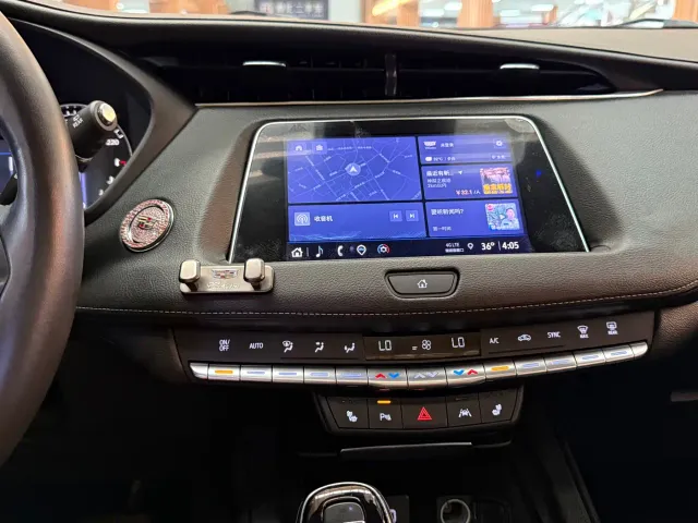 Cadillac XT4 — Фото автомобиля 23