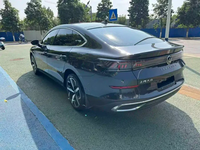Volkswagen Lamando — Фото автомобиля 6