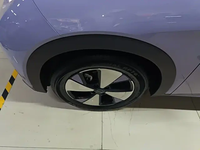 BYD Dolphin — Фото автомобиля 22