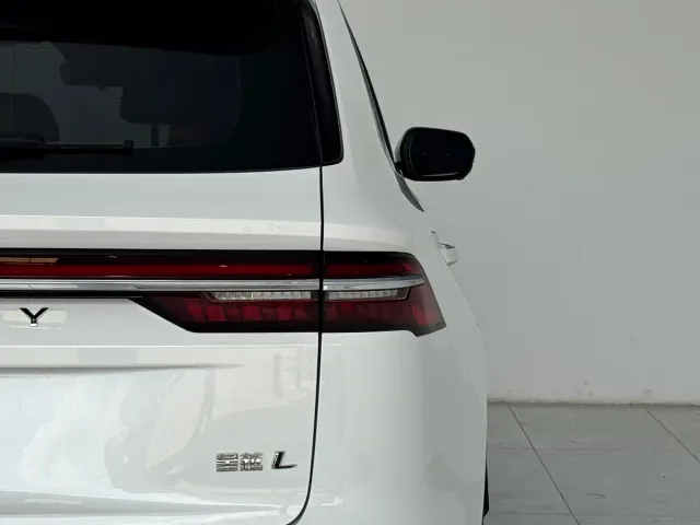 Geely Xingyue L — Фото автомобиля 21