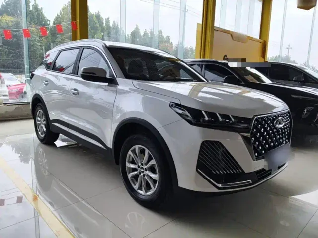 Chery Tiggo 7 — Фото автомобиля 3