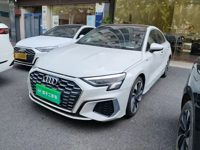 Фотография автомобиля — Audi A3