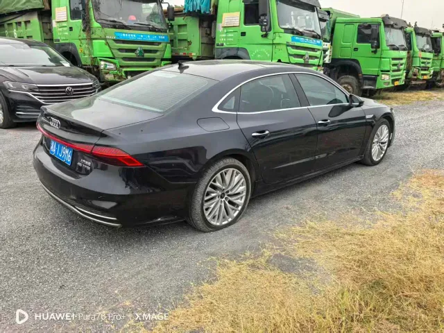 Audi A7L — Фото автомобиля 4