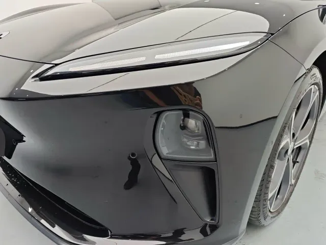 Nio ET5 Touring — Фото автомобиля 9