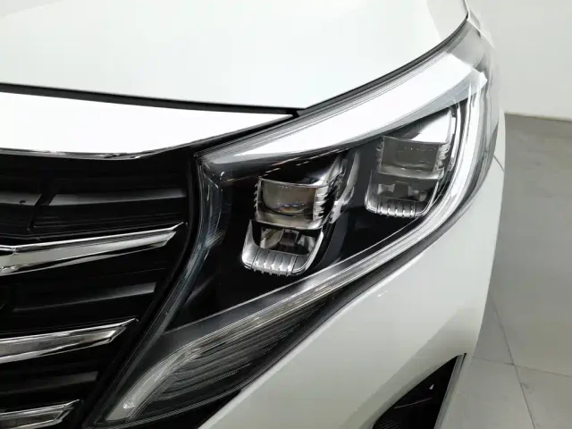 GAC Trumpchi M8 — Фото автомобиля 7