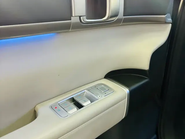 BYD FangChengBao Titanium 7 — Фото автомобиля 12