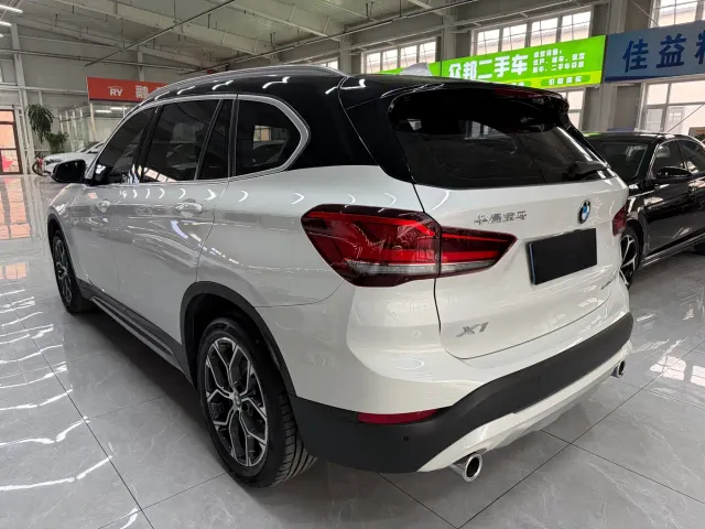 BMW X1 — Фото автомобиля 6