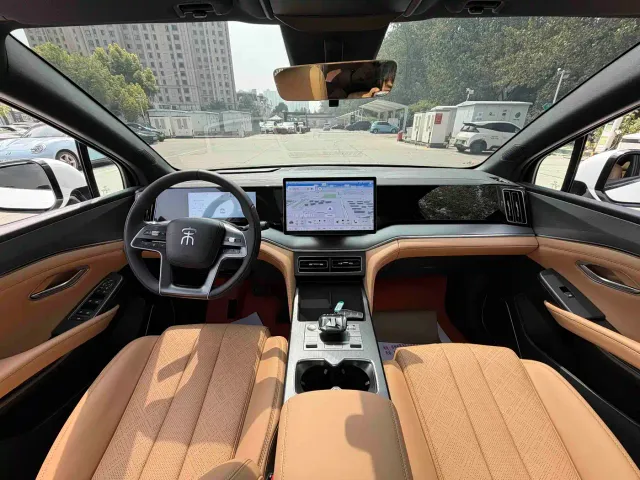 BYD Song L DM-i — Фото автомобиля 20