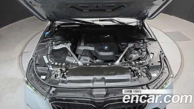 BMW 5-Series 5 серия (G60) 530i xDrive M Sport — Фото автомобиля 6