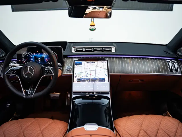 Mercedes-Benz Maybach S-Class — Фото автомобиля 8