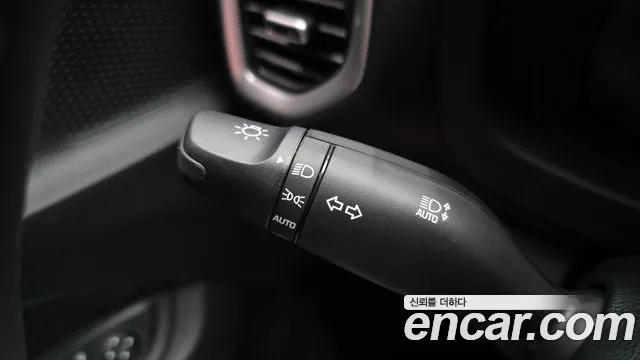Hyundai Venue Venue 1.6 Premium — Фото автомобиля 19